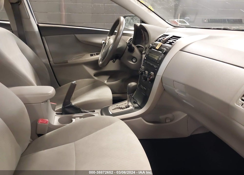 2010 TOYOTA COROLLA LE VIN: 1NXBU4EE5AZ300714