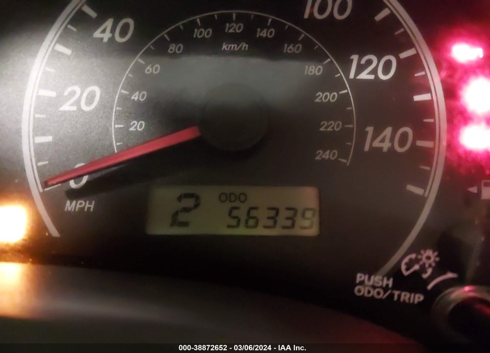2010 TOYOTA COROLLA LE VIN: 1NXBU4EE5AZ300714