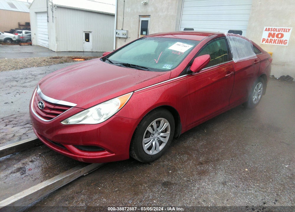 2011 HYUNDAI SONATA VIN: 5NPEB4AC8BH130629