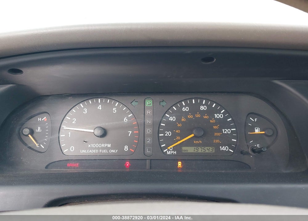 1998 TOYOTA AVALON XLS VIN: 4T1BF18B7WU230313