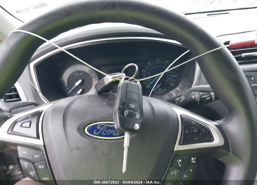 2016 FORD FUSION S VIN: 3FA6P0G70GR289826