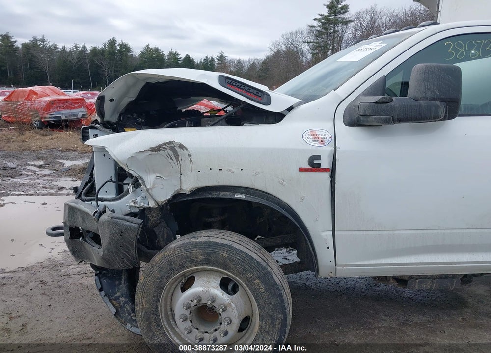 2023 RAM 5500 CHASSIS TRADESMAN/SLT VIN: 3C7WRNDL8PG528332