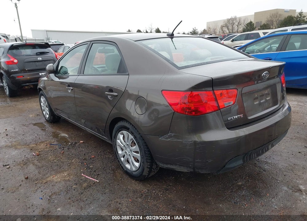 2013 KIA FORTE EX VIN: KNAFU4A22D5713199