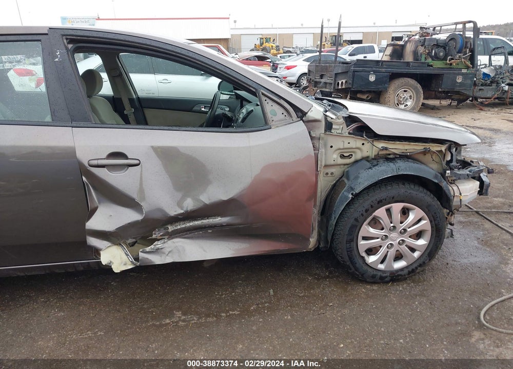 2013 KIA FORTE EX VIN: KNAFU4A22D5713199