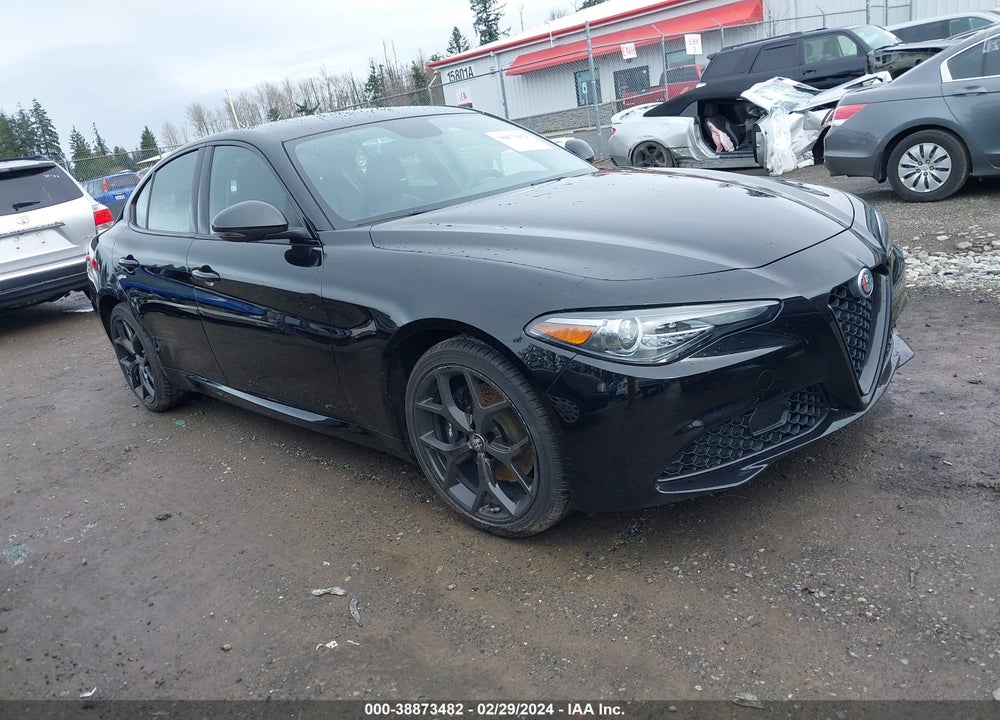 2019 ALFA ROMEO GIULIA AWD VIN: ZARFANAN0K7613900