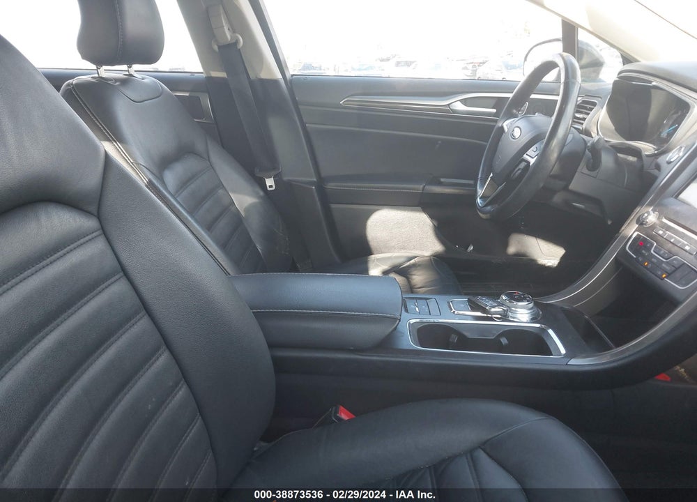 2018 FORD FUSION ENERGI SE LUXURY VIN: 3FA6P0PU7JR178848