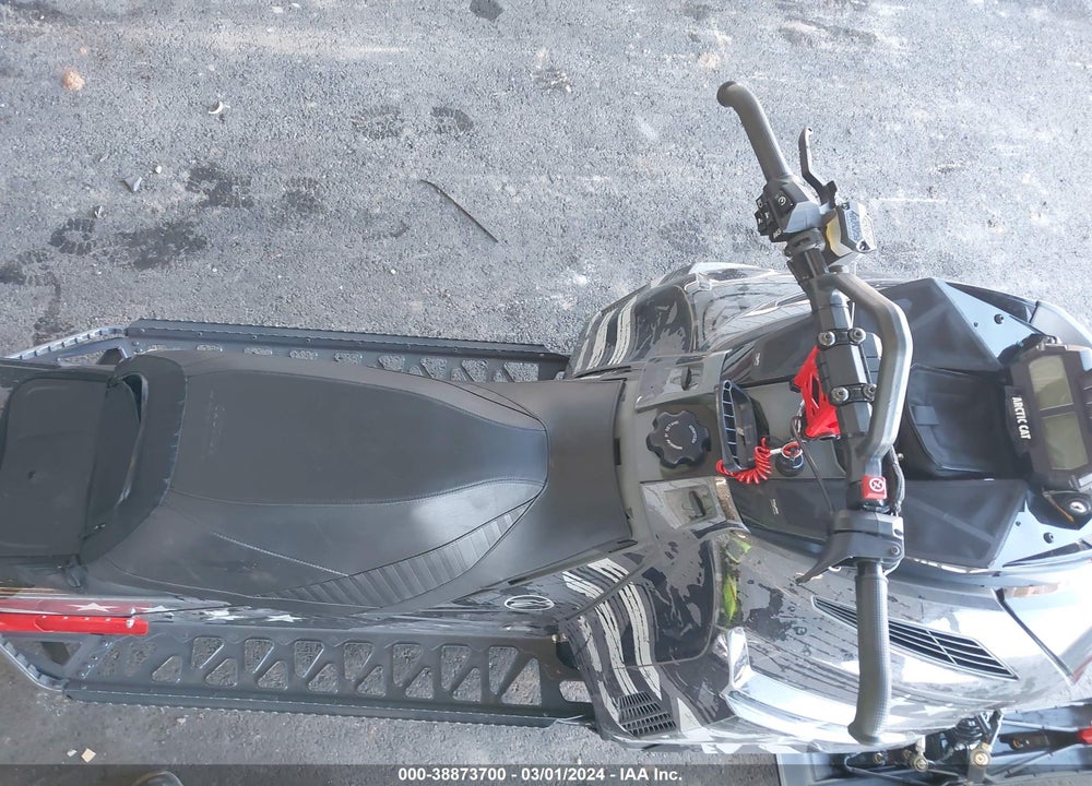 2020 ARCTIC CAT M800 VIN: 4UF20SNWXLT104086