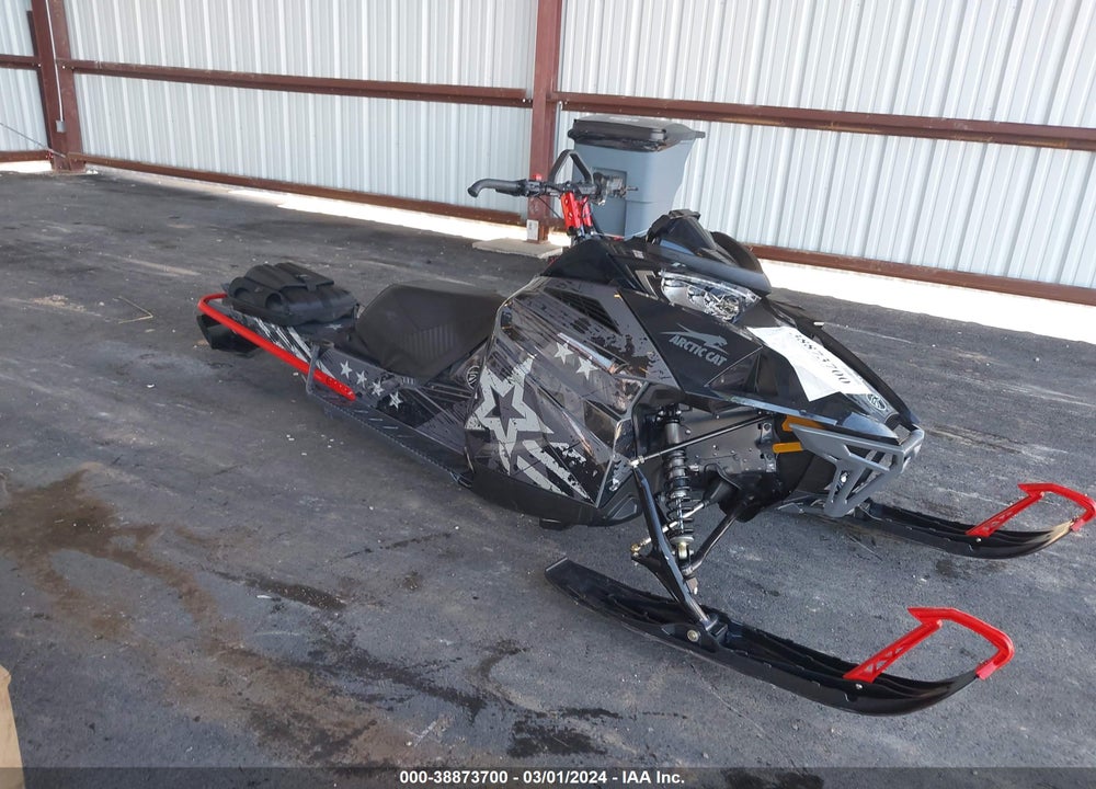 2020 ARCTIC CAT M800 VIN: 4UF20SNWXLT104086