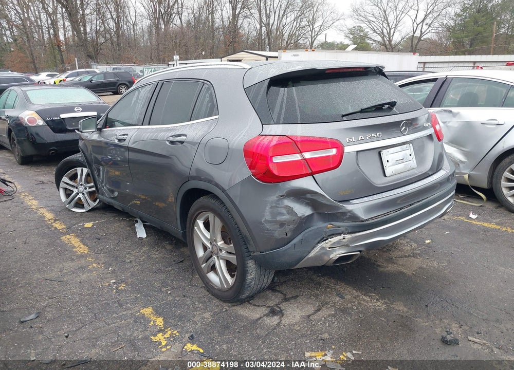2015 MERCEDES-BENZ GLA 250 4MATIC VIN: WDCTG4GBXFJ120019