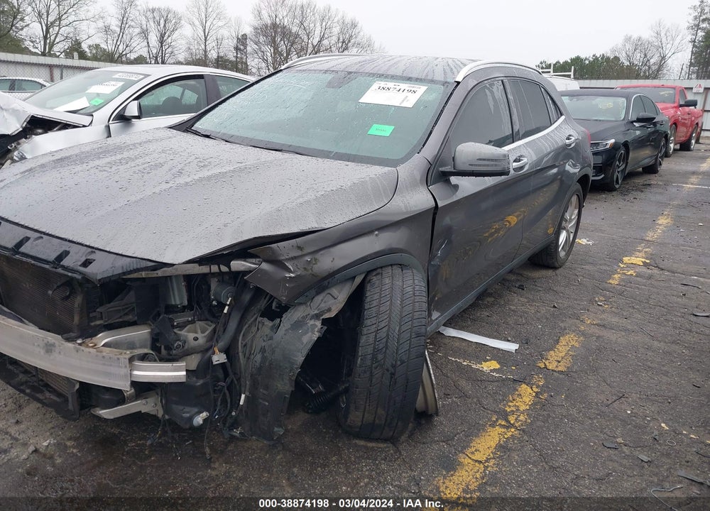 2015 MERCEDES-BENZ GLA 250 4MATIC VIN: WDCTG4GBXFJ120019