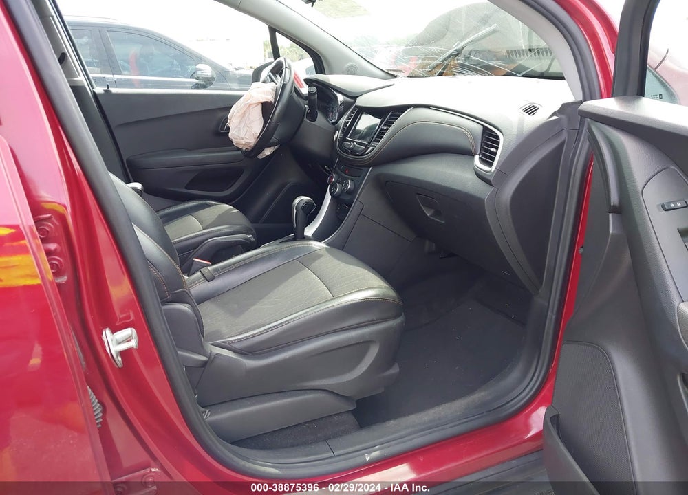 2018 CHEVROLET TRAX LT VIN: 3GNCJLSB7JL327906