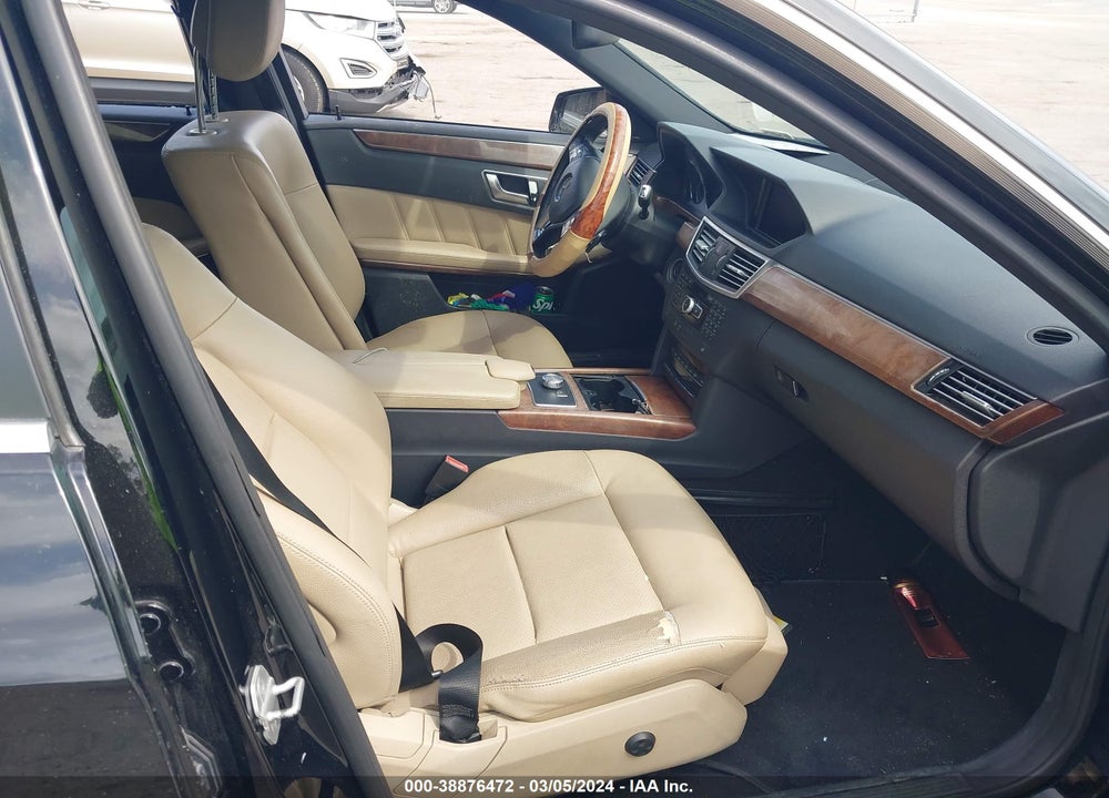 2013 MERCEDES-BENZ E 350 VIN: WDDHF5KB0DA726279