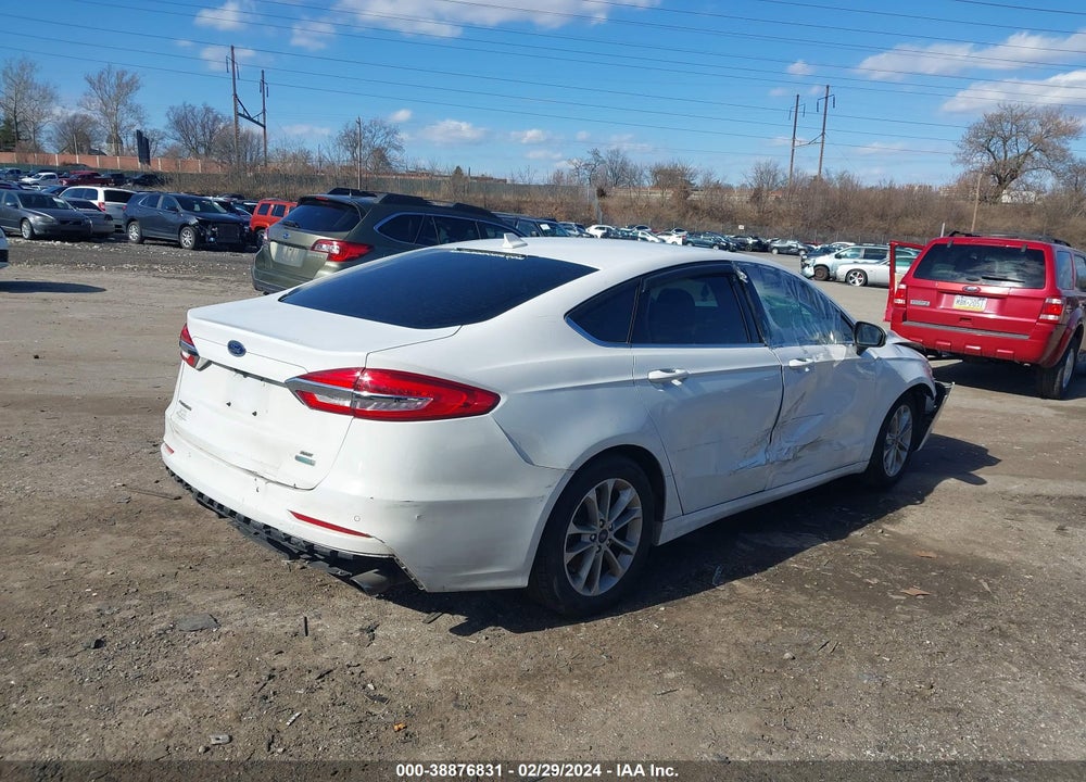 2020 FORD FUSION SE VIN: 3FA6P0HD6LR172878