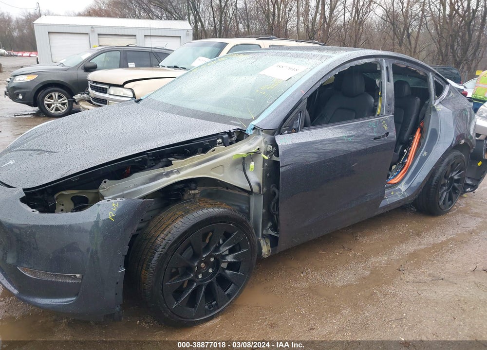 2021 TESLA MODEL Y LONG RANGE DUAL MOTOR ALL-WHEEL DRIVE VIN: 5YJYGDEEXMF111916