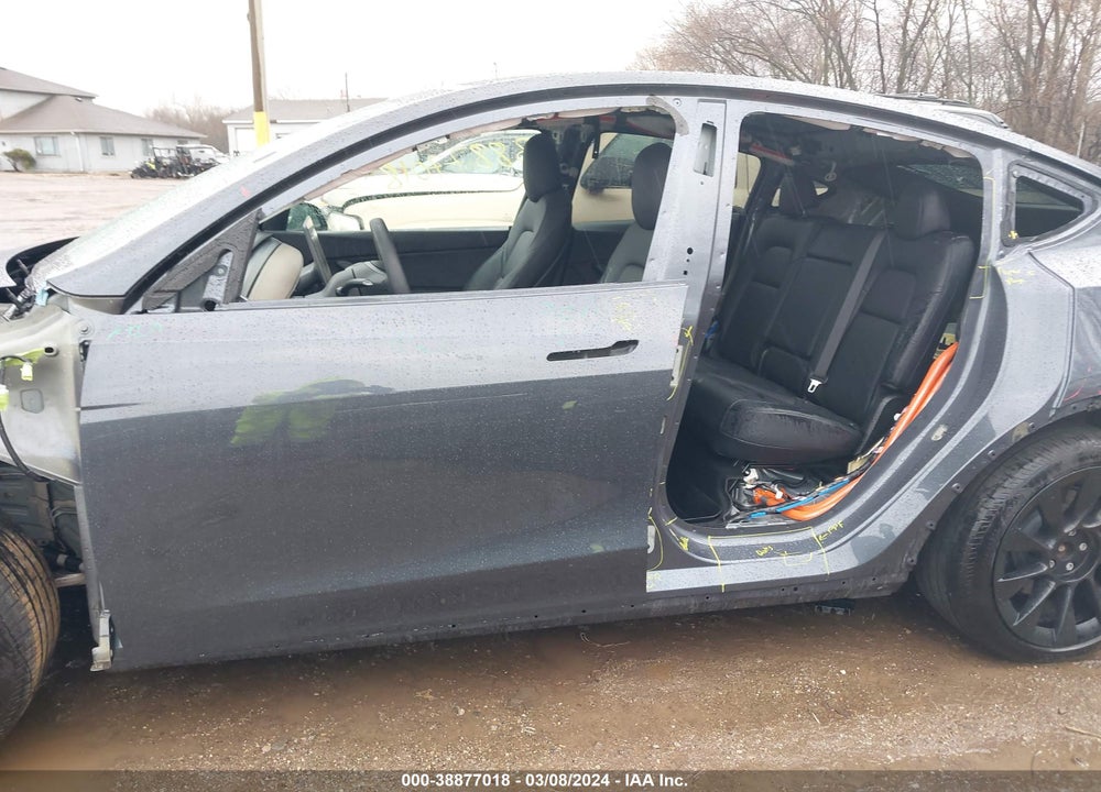 2021 TESLA MODEL Y LONG RANGE DUAL MOTOR ALL-WHEEL DRIVE VIN: 5YJYGDEEXMF111916