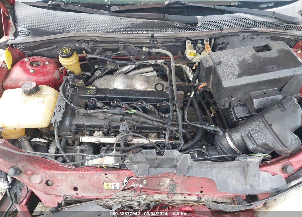 2005 FORD FOCUS ZX4 VIN: 1FAFP34NX5W208149