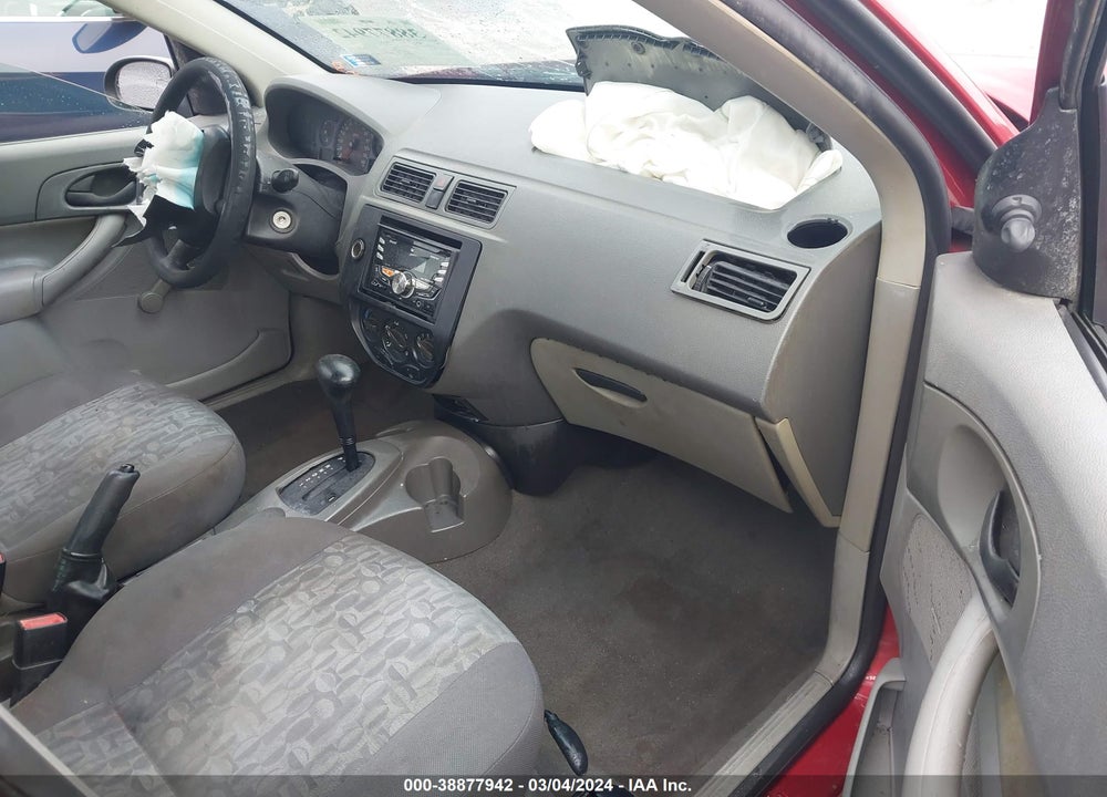 2005 FORD FOCUS ZX4 VIN: 1FAFP34NX5W208149