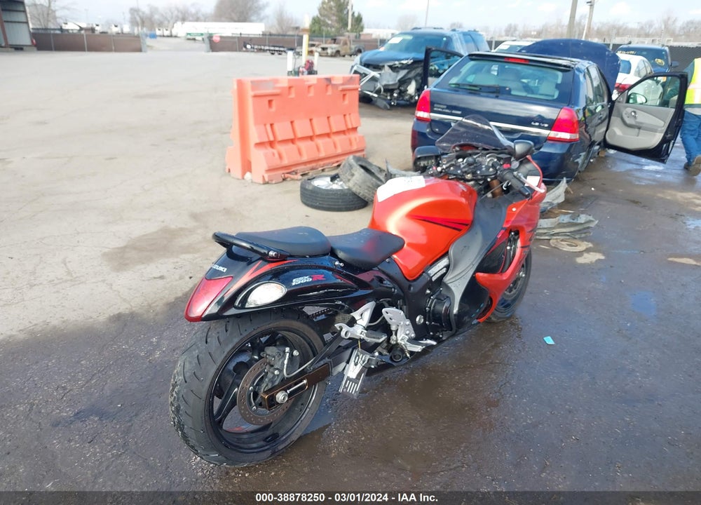 2008 SUZUKI GSX1300 VIN: JS1GX72A382102895