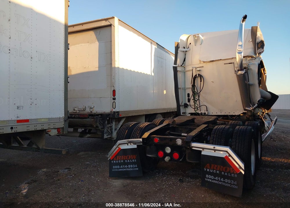 2006 FREIGHTLINER ST120 ST120 VIN: 1FUJBBCK66LX03027