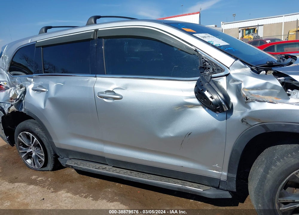 2019 TOYOTA HIGHLANDER LE VIN: 5TDZZRFH3KS363729