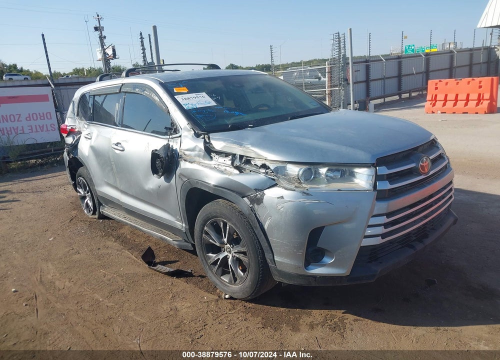 2019 TOYOTA HIGHLANDER LE VIN: 5TDZZRFH3KS363729