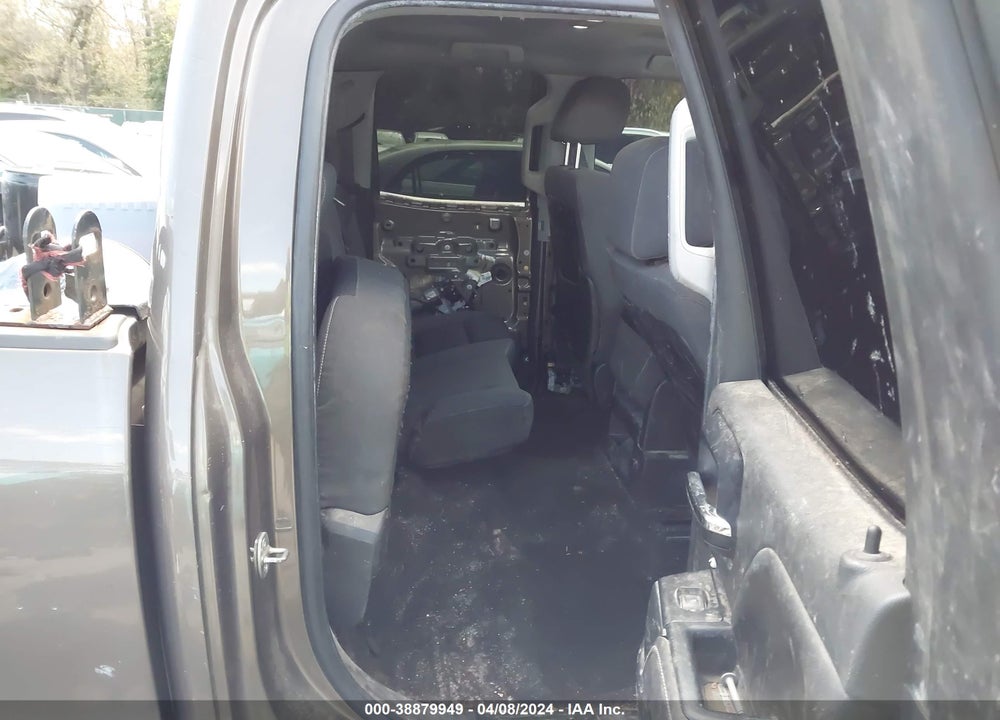 2014 CHEVROLET SILVERADO 1500 1LT VIN: 1GCRCRECXEZ263444