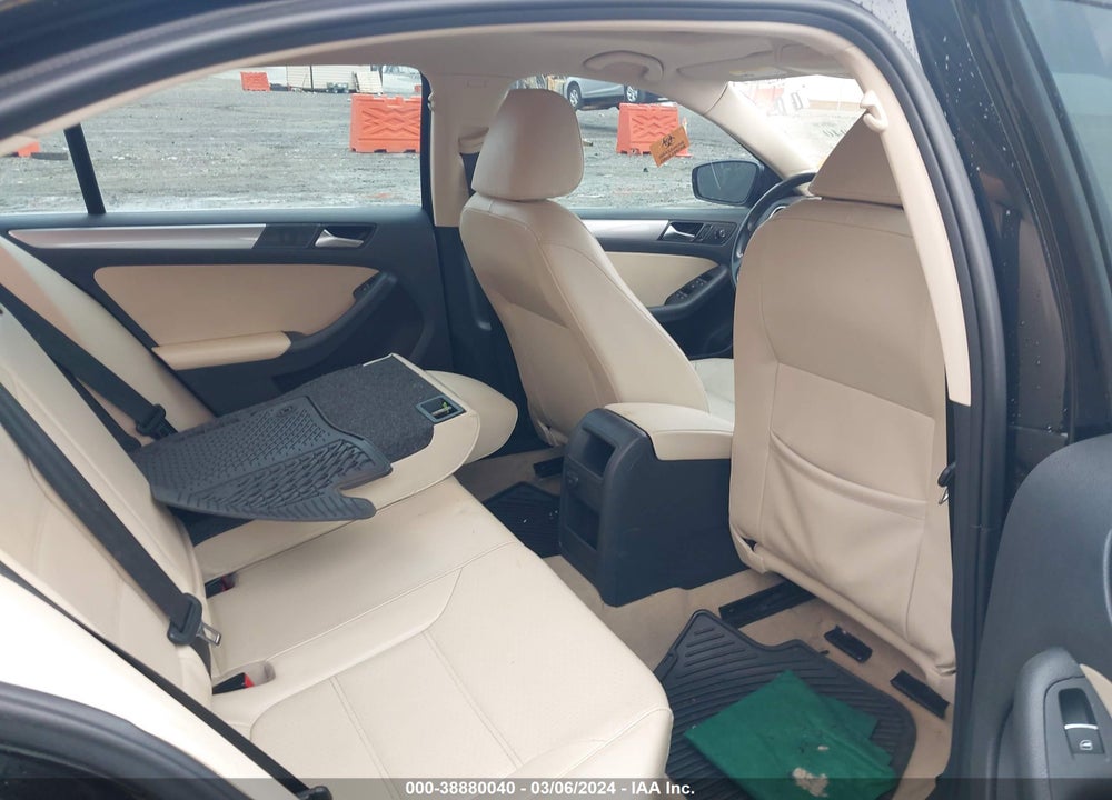 2016 VOLKSWAGEN JETTA 1.4T SE VIN: 3VWD67AJXGM266937