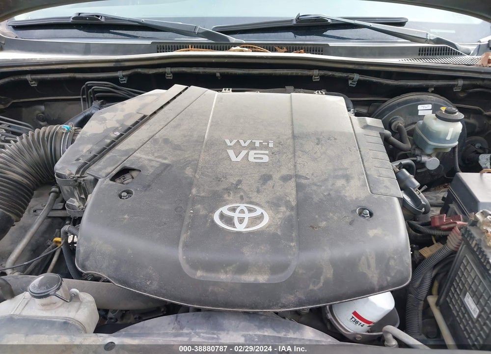 2010 TOYOTA TACOMA PRERUNNER V6 VIN: 5TEJU4GN5AZ698477