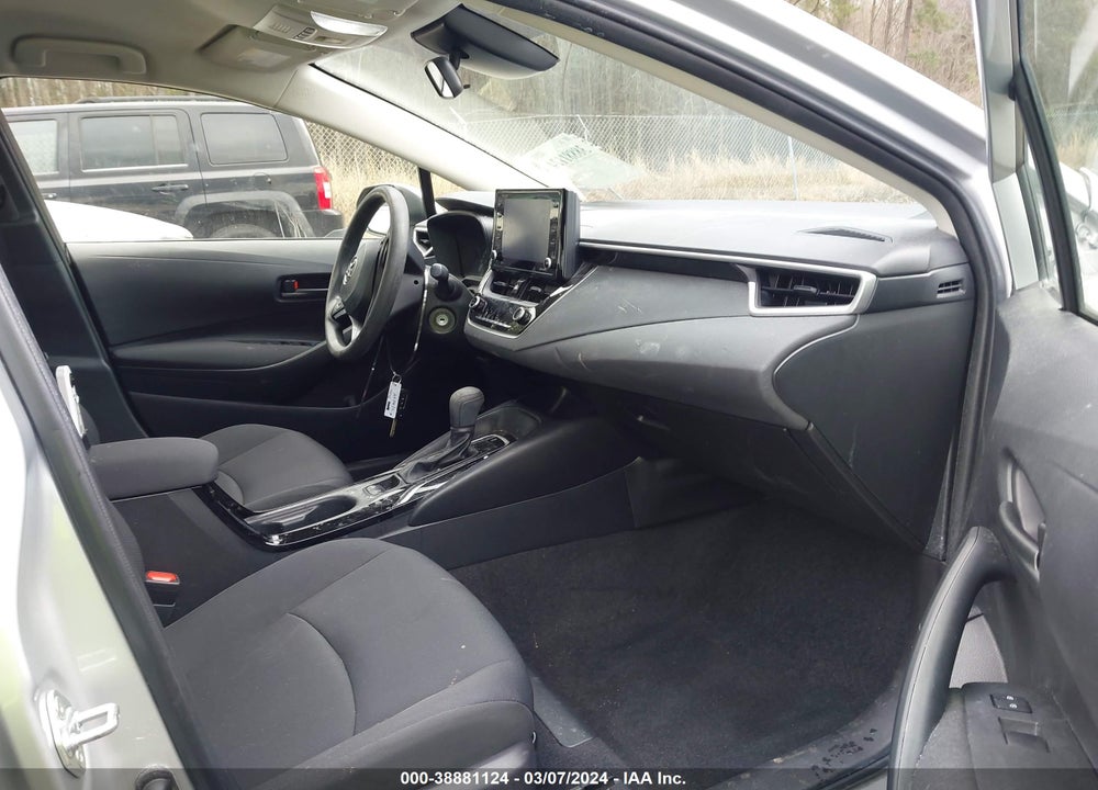 2022 TOYOTA COROLLA LE VIN: JTDEPMAE1N3021867