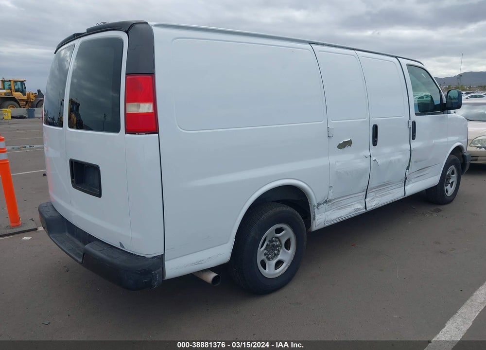 2006 CHEVROLET EXPRESS WORK VAN VIN: 1GCFG15X061205161