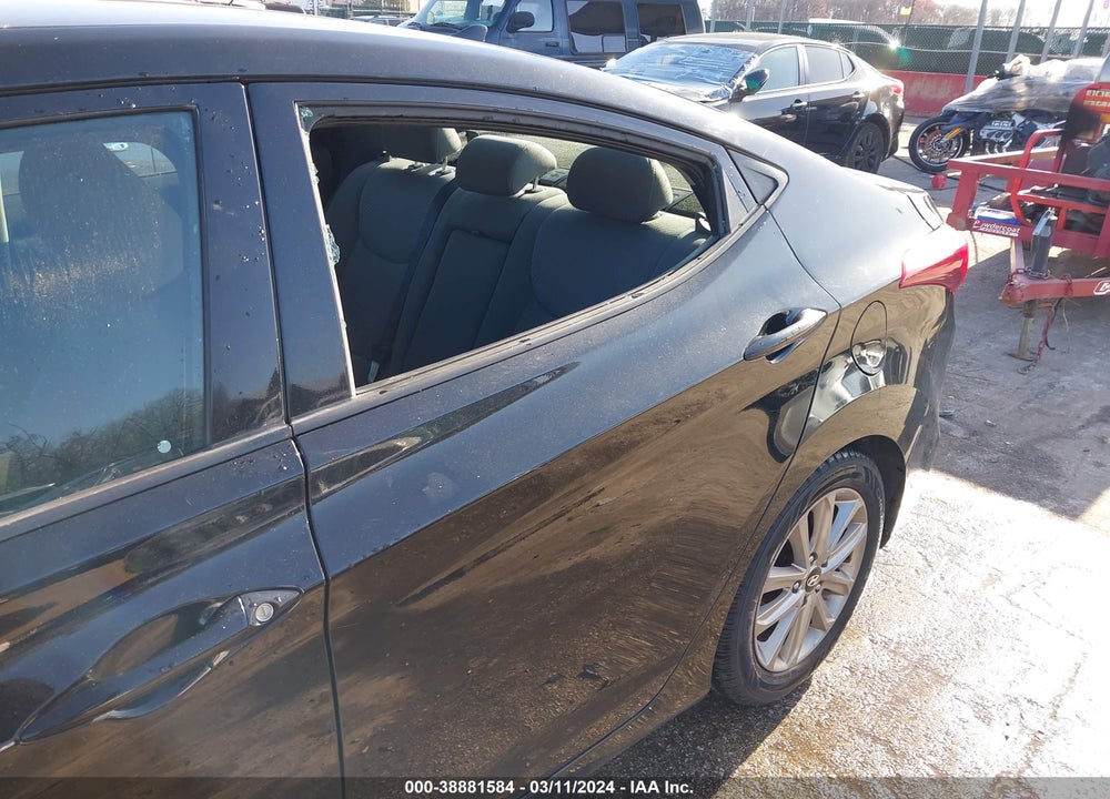 2015 HYUNDAI ELANTRA SE VIN: 5NPDH4AE1FH606771