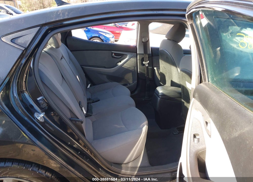 2015 HYUNDAI ELANTRA SE VIN: 5NPDH4AE1FH606771