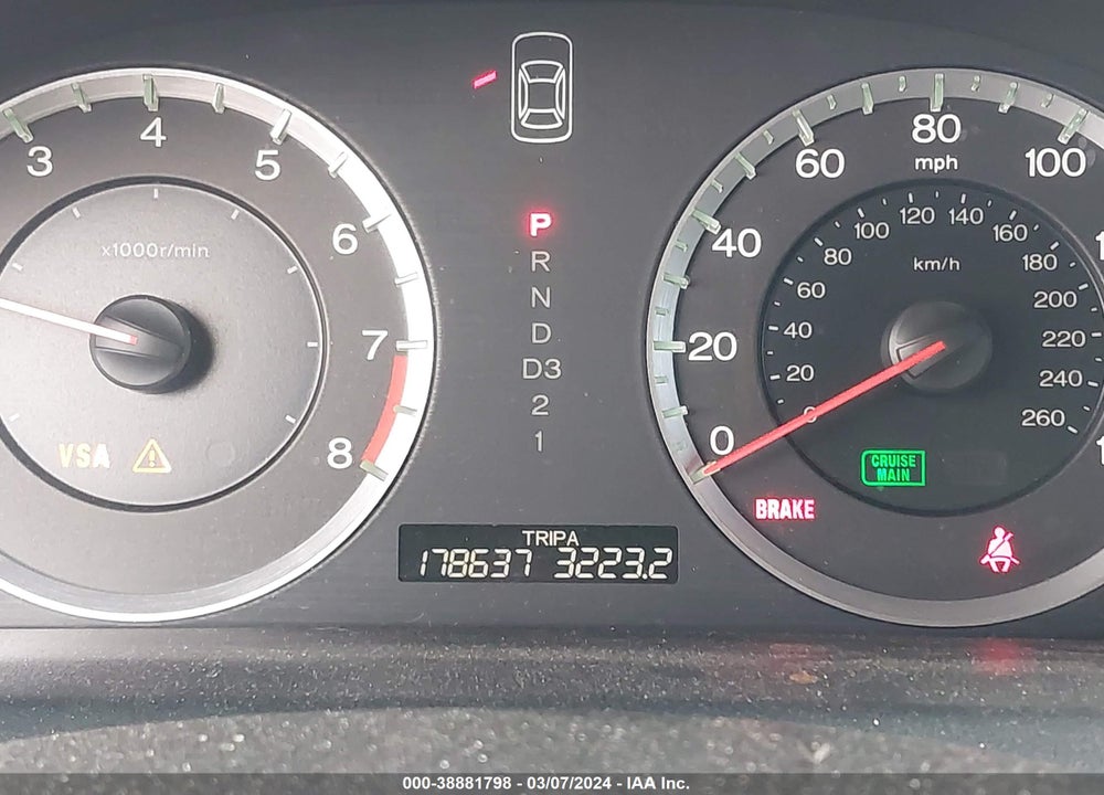 2009 HONDA ACCORD 2.4 EX VIN: 1HGCS127X9A018411