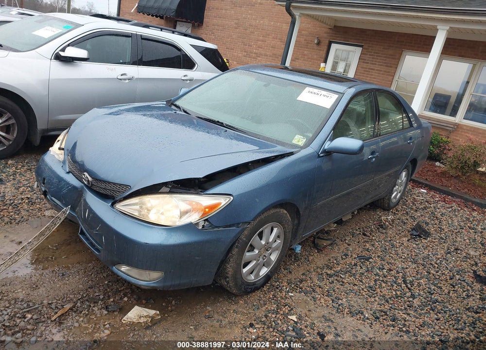 2004 TOYOTA CAMRY XLE V6 VIN: JTDBF32K740154461