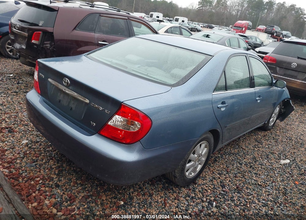2004 TOYOTA CAMRY XLE V6 VIN: JTDBF32K740154461