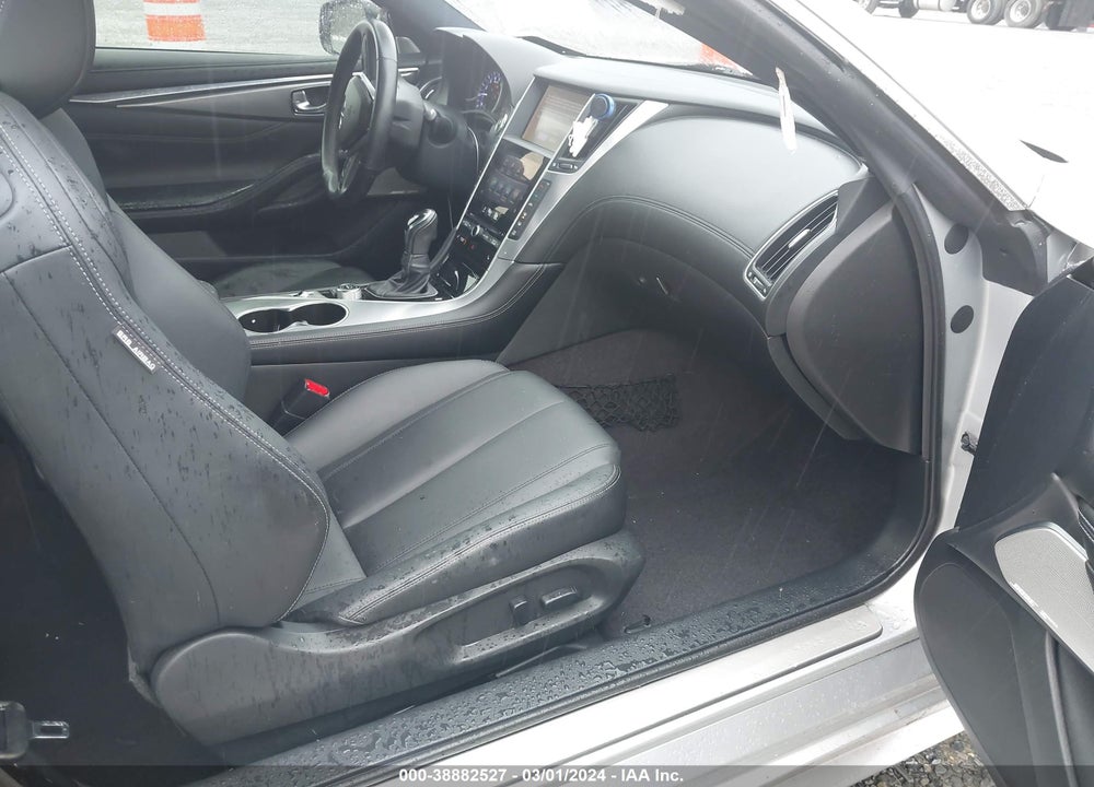 2017 INFINITI Q60 3.0T PREMIUM VIN: JN1EV7EL2HM551282