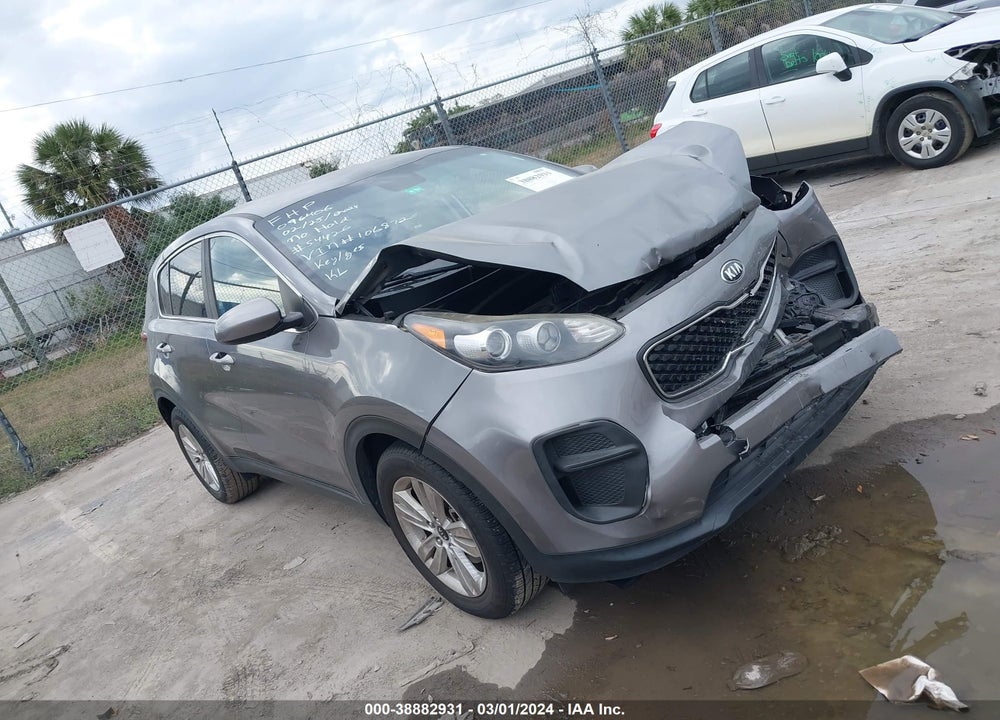 2017 KIA SPORTAGE VIN: KNDPM3AC4H7106872