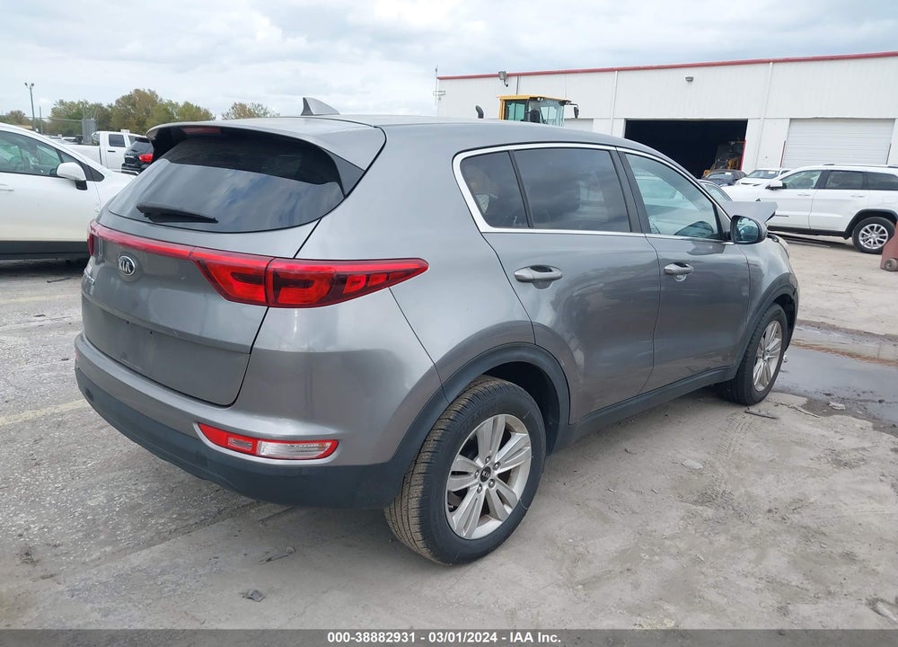 2017 KIA SPORTAGE VIN: KNDPM3AC4H7106872