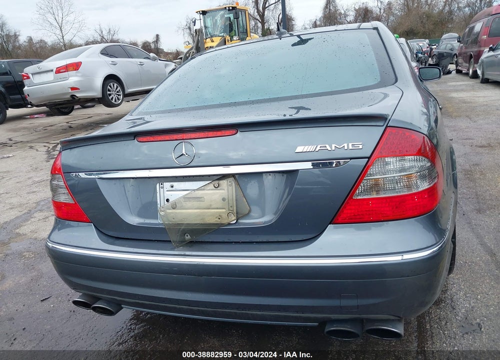 2007 MERCEDES-BENZ E 63 AMG VIN: WDBUF77X37B121579