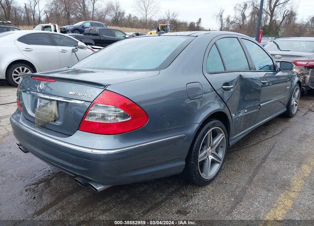 2007 MERCEDES-BENZ E 63 AMG VIN: WDBUF77X37B121579