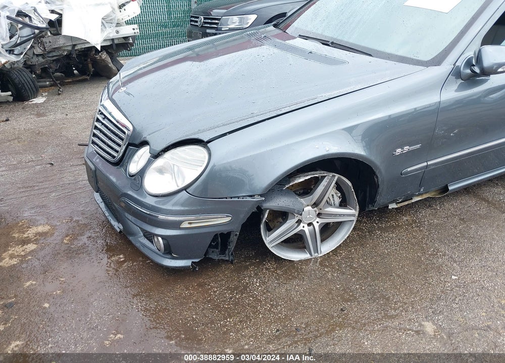 2007 MERCEDES-BENZ E 63 AMG VIN: WDBUF77X37B121579