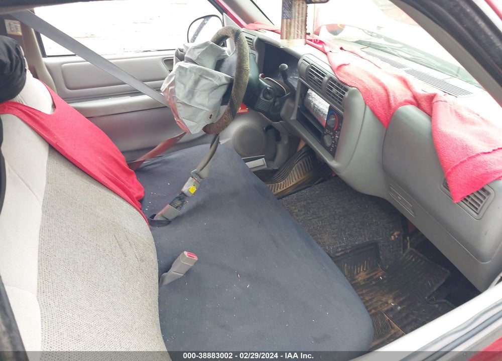 1997 CHEVROLET S-10 FLEETSIDE VIN: 1GCCS1442VK123367