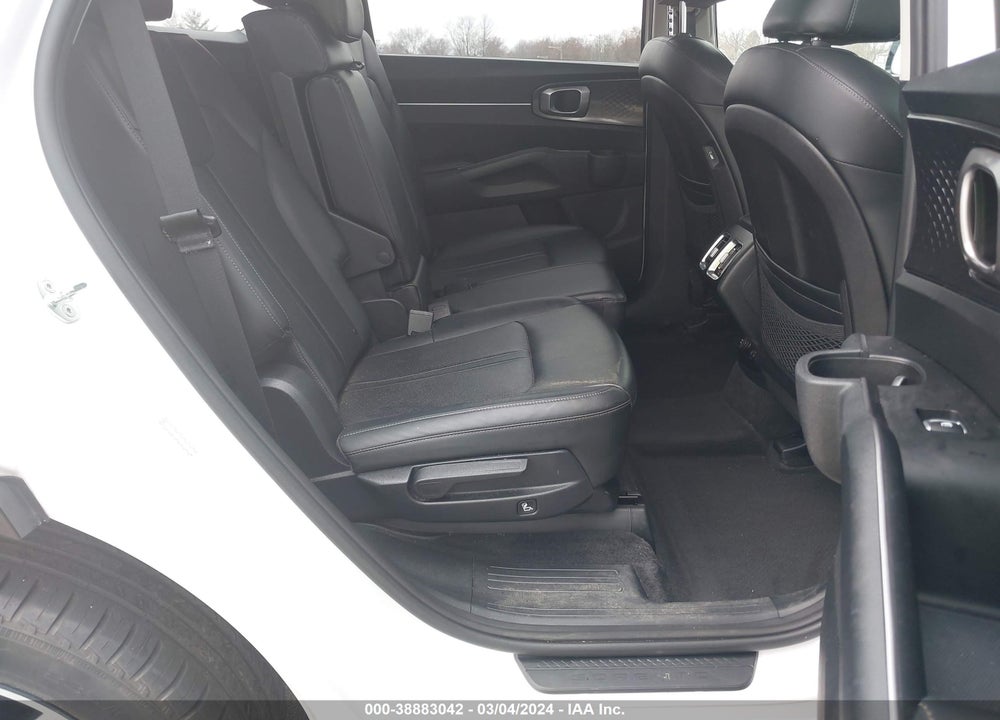 2021 KIA SORENTO S VIN: 5XYRL4LC7MG021083