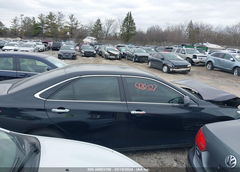 2016 TOYOTA CAMRY VIN: 4T4BF1FK2GR519447