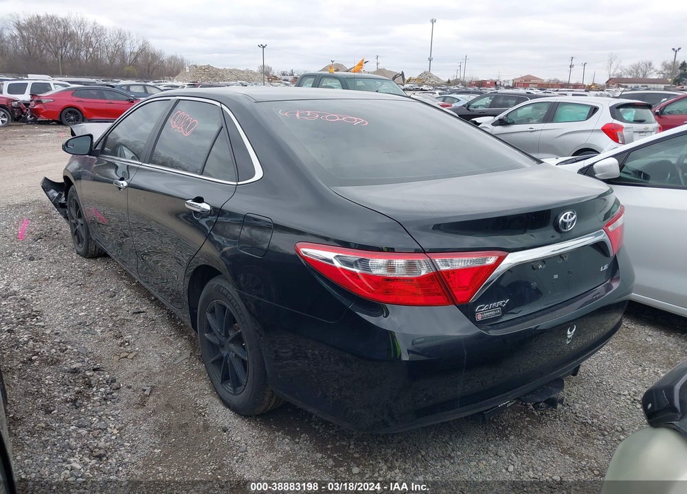 2016 TOYOTA CAMRY VIN: 4T4BF1FK2GR519447
