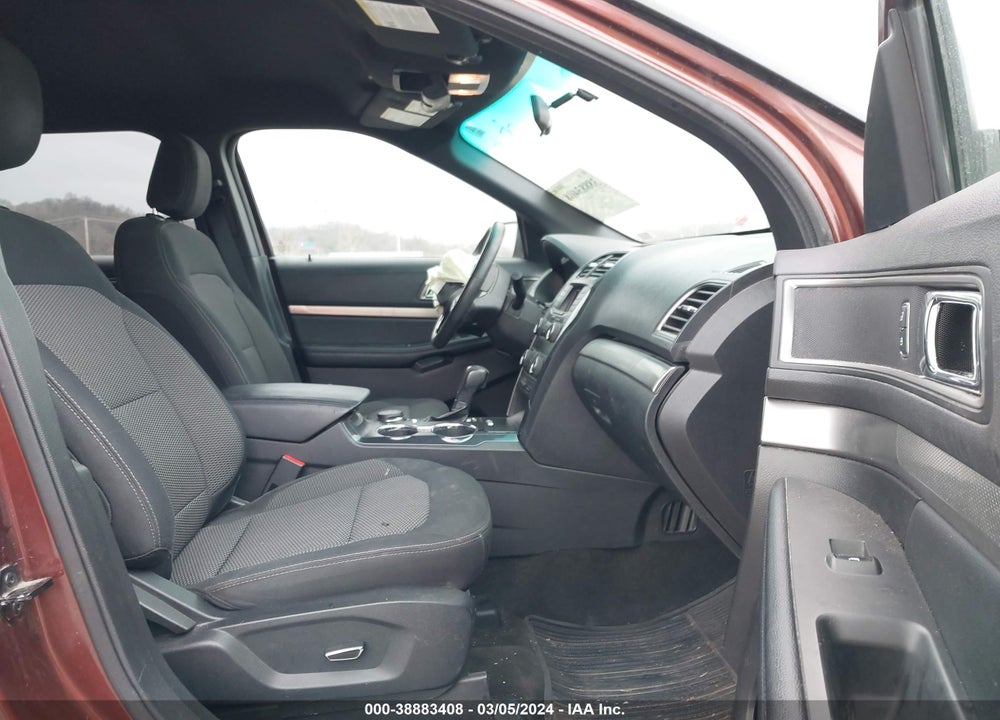 2018 FORD EXPLORER XLT VIN: 1FM5K8D81JGA13973