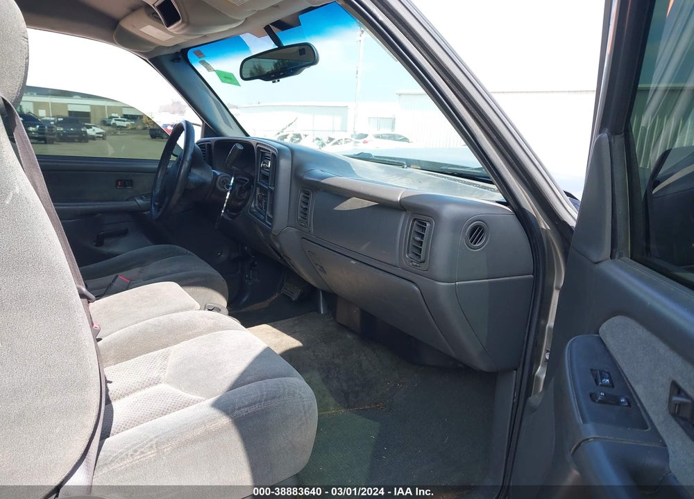 2003 CHEVROLET SILVERADO 1500 LS VIN: 1GCEC14T53Z138933