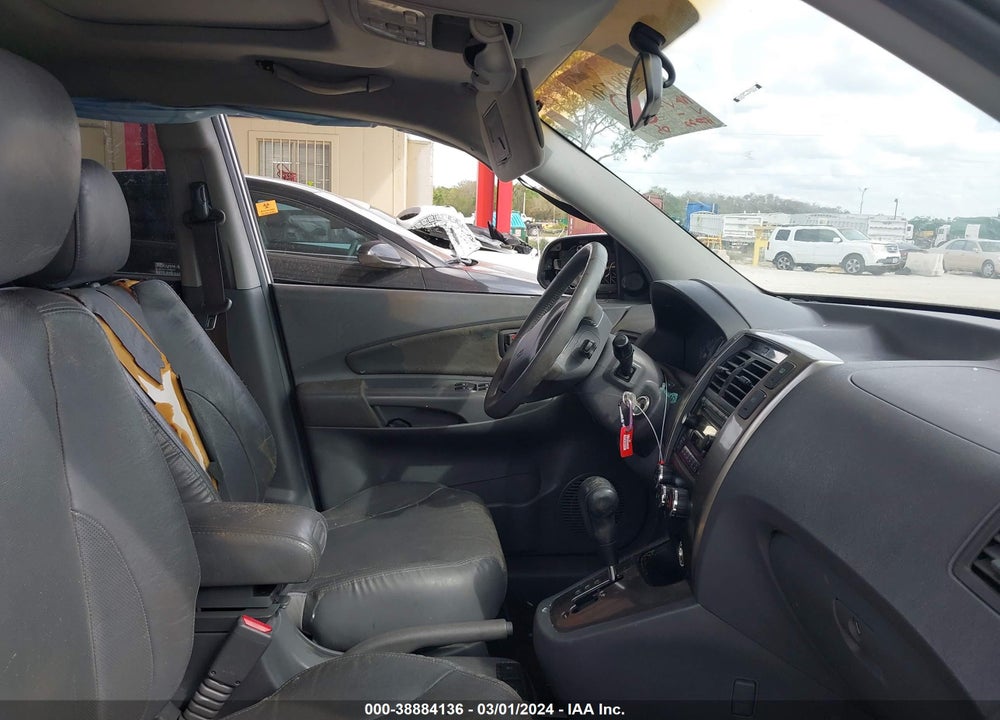 2005 HYUNDAI TUCSON GLS/LX VIN: KM8JN72D15U088387