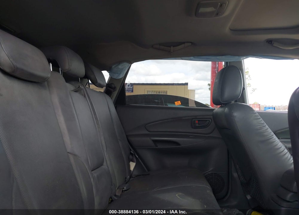 2005 HYUNDAI TUCSON GLS/LX VIN: KM8JN72D15U088387