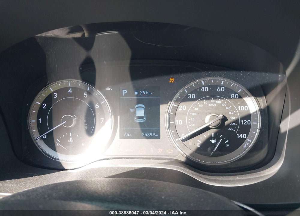 2021 HYUNDAI VENUE SEL VIN: KMHRC8A31MU072633